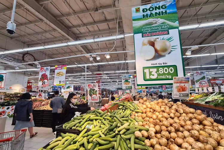 Sieu thi BigC, Co.opmart, Vinmart vao cuoc “giai cuu” nong san Hai Duong