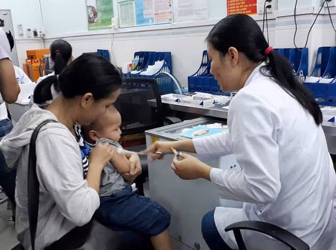 Dich soi bung phat, Bo Y te khuyen cao nguoi dan tiem phong kip thoi