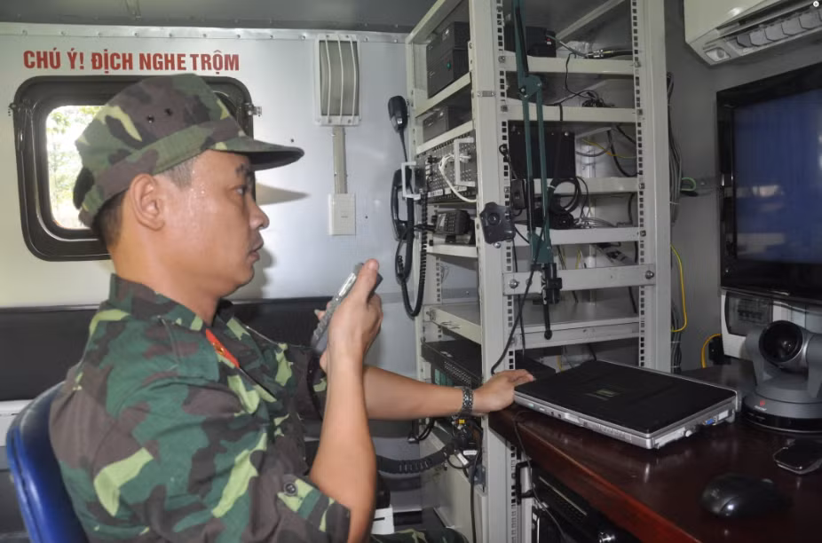 QDND Viet Nam giu 