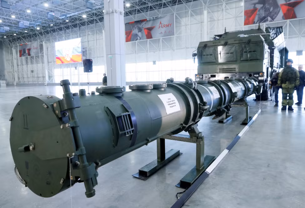 Chương trình phát triển tên lửa đạn đạo IskanderM được Quân đội Nga khởi động từ những năm 1990. Đến năm 2004, các quan chức quốc phòng Nga mới lần đầu tiên tiết lộ về loại tên lửa này. Nguồn ảnh: RT.