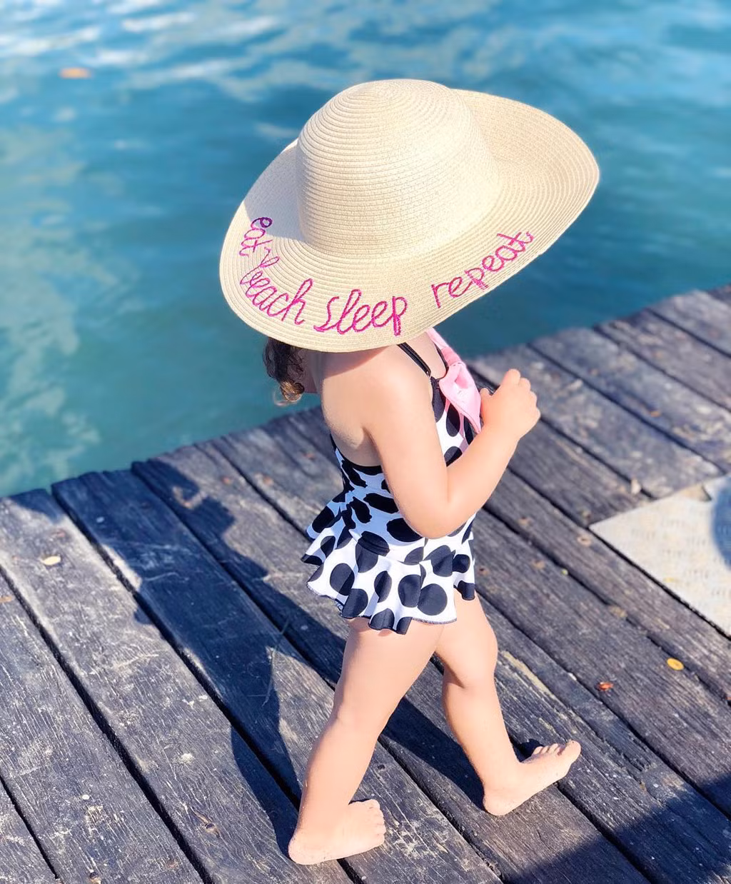 Không chỉ hàng hiệu, Millie còn được cha mẹ tậu hẳn cho một ngôi nhà tí hon với đầy đủ tiện nghi.