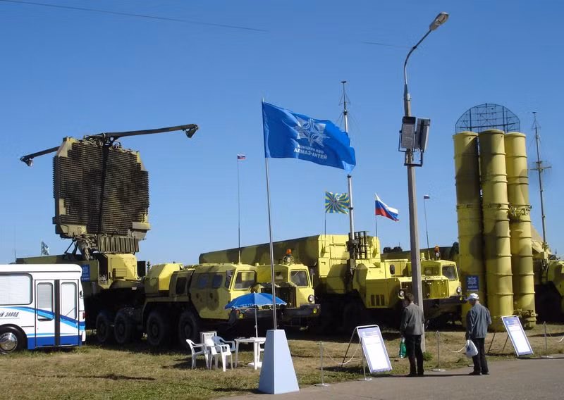 Suc manh ten lua S-300PMU2 ban cho Iran khien My chet ngat