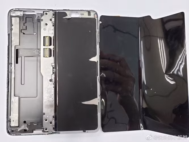 Giai ma nguyen nhan gay nen su co tren Galaxy Fold