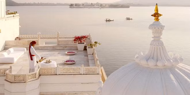 Những tour du lịch chục tỷ đồng dành cho giới siêu giàu Nhũng tour du lich chục tỷ dòng dành cho giói sieu giàu