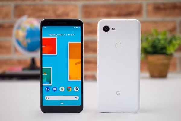 Ở thời điểm hiện tại, website của Google hiển thị "Out of stock" (hết hàng) đối với mặt hàng điện thoại này.