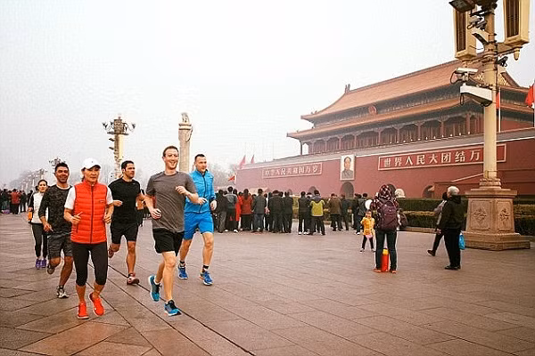 Sự thật gây sốc về tài khoản Facebook của Mark Zuckerberg - Hình 3 Su that gay soc ve tai khoan Facebook cua Mark Zuckerberg-Hinh-3