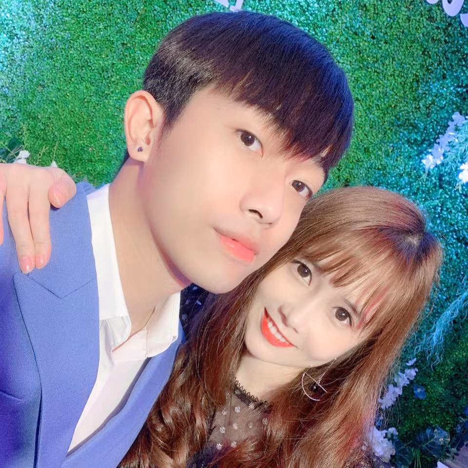 Bên cạnh đóng phim ngắn, Mai Quỳnh Anh còn tham gia góp mặt trong các clip của Cris Phan, cả hai vô cùng đáng yêu, nhí nhảnh giống như một cặp trời sinh.