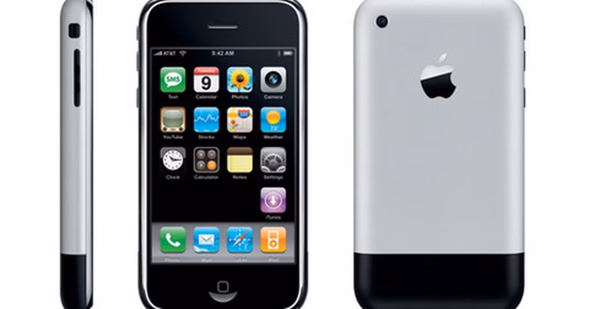 Trong khi tính năng MMS đã thịnh hành thì iPhone 2G lại không thể sử dụng được MMS khiến người dùng khá phẫn nộ.