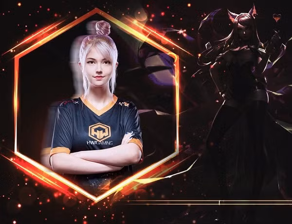 Sylchasie giữ vị trí đường giữa (Mid Laner) thuộc team İstanbul Wildcats từ tháng 4/2019. Trước đó, Sylchasie khởi đầu sự nghiệp game thủ chuyên nghiệp của mình vào tháng 12/2018 dưới màu áo của HWA Gaming.