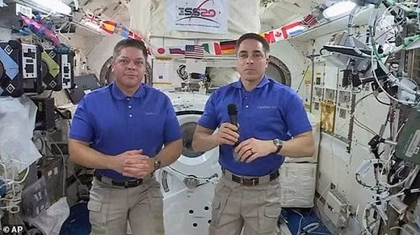 Cặp đôi phi hành gia Cassidy và Behnken dự kiến sẽ quay trở lại không gian trong chuyến spacewalk thứ 230 vào cuối tháng này, tiếp tục thay pin cho Trạm ISS.