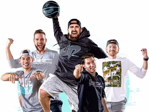 Dude Perfect gồm năm thành viên, gồm Coby Cotton, Cory Cotton, Garret Hilbert, Cody Jones và Tyler Toney. Nội dung video của kênh chủ yếu là chơi thể thao, phô diễn các tình huống mạo hiểm, độc đáo, khó thực hiện ngoài đời thực, hiện thu về 20 triệu USD/năm.