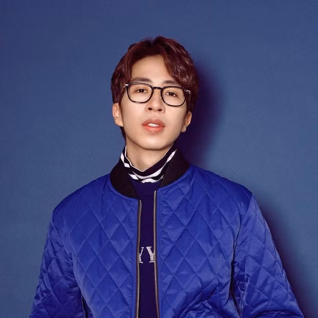 ViruSs được nhiều người biết đến với vai trò là streamer có kỹ năng chơi game siêu hạng cùng chất giọng hóm hỉnh. Vậy nên, anh chàng đã chinh phục được hàng nghìn khán giả khó tính.