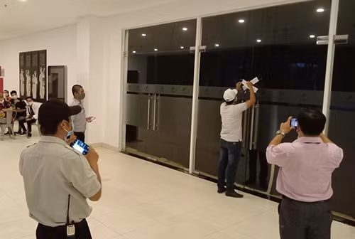 VNG len tieng ve phot “tu tap bat chap lenh cam” cua game thu-Hinh-2