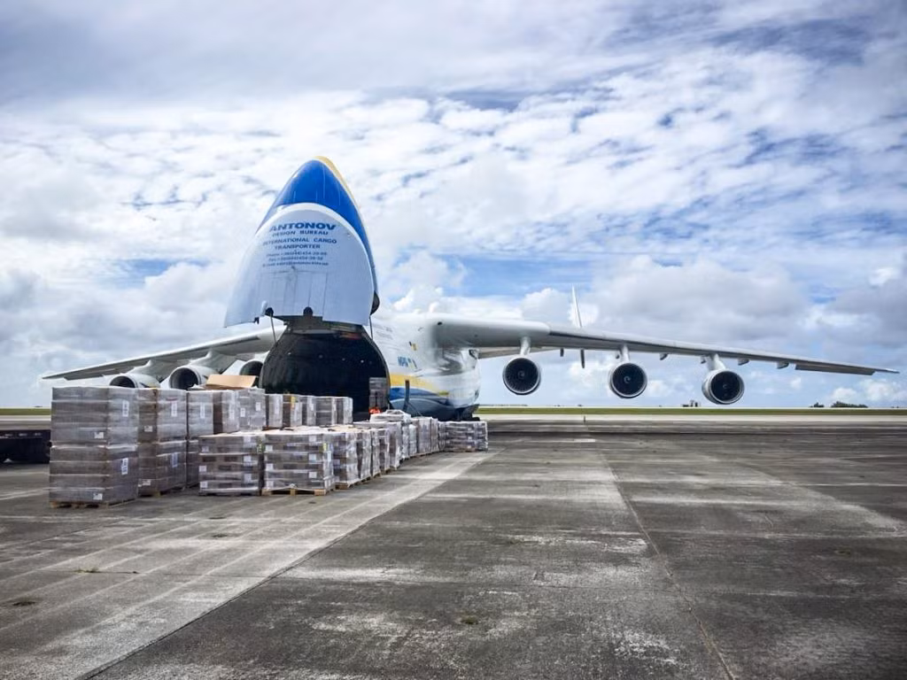Dự kiến máy bay này sẽ trở lại Trung Quốc thêm một lần nữa để chuyển chở đủ 400 tấn hàng hóa theo đơn hàng của Ba Lan.