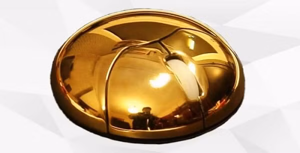 Thiết kế hình tròn độc đáo cùng chất liệu vàng xịn đã khiến Gold Metal Sun trở thành một trong những con chuột máy tính đắt đỏ nhất thế giới. Hiện có giá khoảng 20.000 USD.