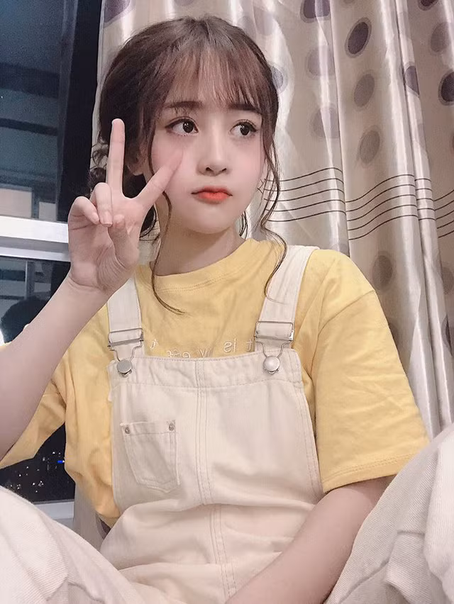 Cô nàng đã theo đuổi sự nghiệp làm người mẫu ảnh từ hai năm trước, và nữ streamer cho rằng đó là việc mình yêu thích.