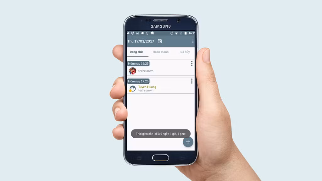 Tuy nhiên, hiện tính năng này chỉ sẵn có trên các dòng smartphone sử dụng hệ điều hành Android, dễ tìm thấy hơn cả ở các phiên bản điện thoại của Samsung. Chỉ cần thực hiện theo 2 bước đơn giản sau bạn có thể hẹn giờ gửi tin nhắn thành công trên điện thoại Android. 