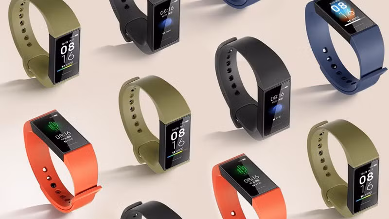 Redmi Band sẽ được bán vào ngày 9 tháng 4 tới với 4 màu: đỏ, xanh, xanh rêu, đen. Nếu đặt trước mức giá của vòng đeo tay này khoảng 320.000 đ.