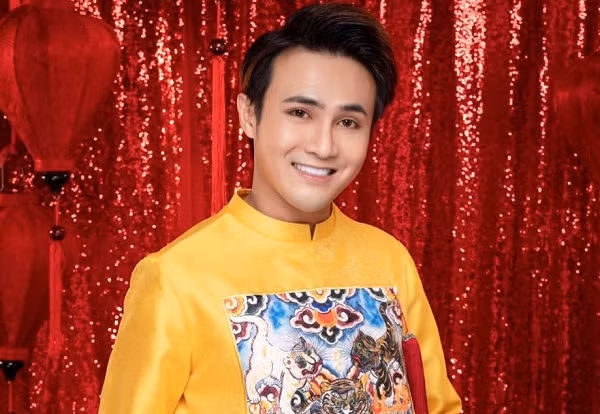 Huỳnh Lập bất ngờ xếp thứ 10 trong BSI Top10 Influencers tháng vừa qua. Nam diễn viên hài nhận được rất nhiều sự quan tâm của cộng đồng mạng khi cho ra mắt MV ''Đưa cô Vy đi'' (Đi đu đưa đi parody) và series chuyện ma ''Một nén nhang'' trong mùa COCID-19.