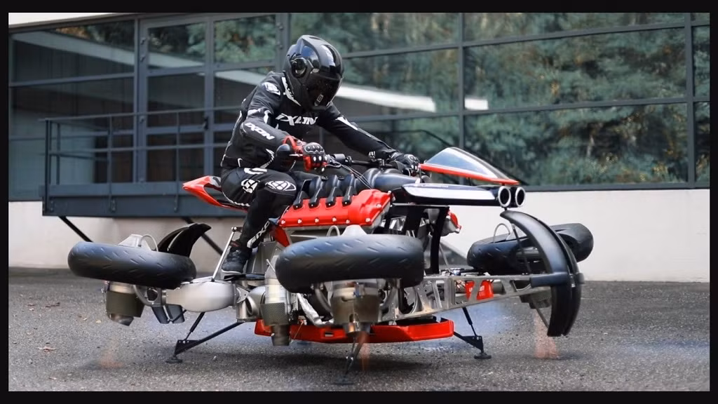 Dự kiến trong năm nay, các đơn đặt hàng của Lazareth La Moto Volante sẽ chính thức được vận chuyển tới tay từng chủ sở hữu.