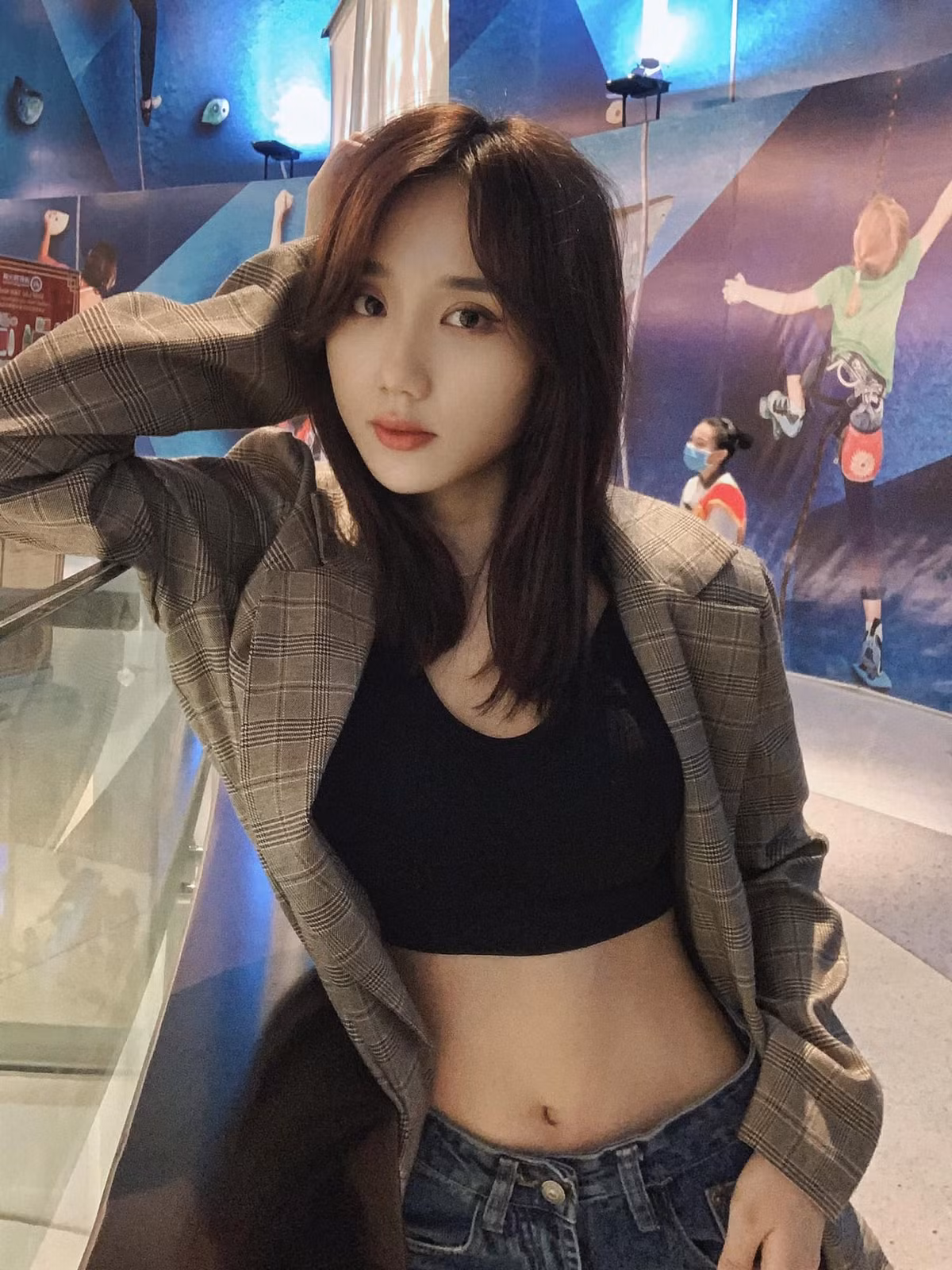 Nữ streamer nổi lên từ khi tham gia vào lớp học Thầy Ba bởi cô không theo đuổi phong cách quyến rũ nóng bỏng.