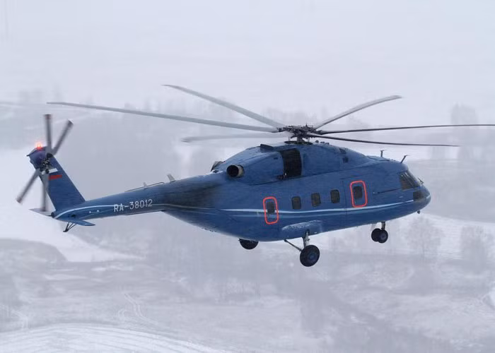 Các kỹ sư tại Nhà máy Trực thăng Moskva đã thiết kế Mi-38 như một trực thăng đa năng có thể được sử dụng cho cả hoạt động vận chuyển và cứu hộ. Nguyên mẫu Mi-38 ra đời vào năm 2003 nhưng vẫn chưa hoàn thiện.