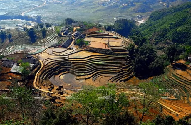 Vinh Ha Long va Sapa lot top 7 diem den thinh hanh tren the gioi