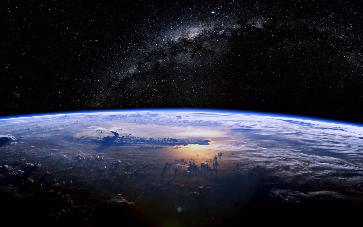 Với kết quả nghiên cứu mới, thiên hà chứa Trái đất Milky Way (Ngân Hà) có đường kính lên tới 2 triệu năm ánh sáng. Như vậy, nó dường như vươn rộng tới tận thiên hà lân cận là Tiên Nữ (Andromeda).