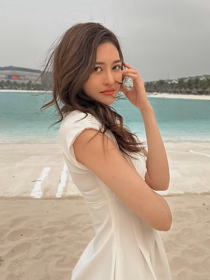 Thùy Anh kể ngày quay cuối cùng, cô đã nói lời cảm ơn người tình màn ảnh Mạnh Trường, bởi anh đồng hành và hỗ trợ cô trong dự án. Với cô, ông bố soái ca phim Việt là bạn diễn ăn ý, mang lại cho cô cảm giác thoải mái và giúp cô đẩy cảm xúc qua từng tập phim. Cô cũng trân quý sự kết hợp ăn ý của bạn thân Đình Tú.