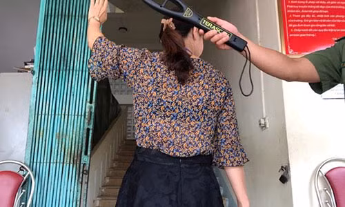 Cham thi o ‘diem nong’ Son La: Co bai Ngu van chi 1 diem