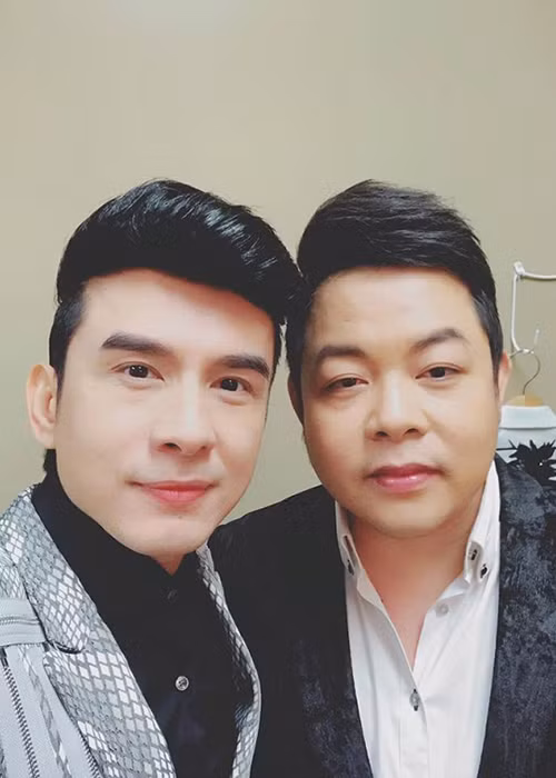 Ở tuổi 43, giọng ca "Tình khúc vàng" vẫn sở hữu gương mặt trẻ trung.