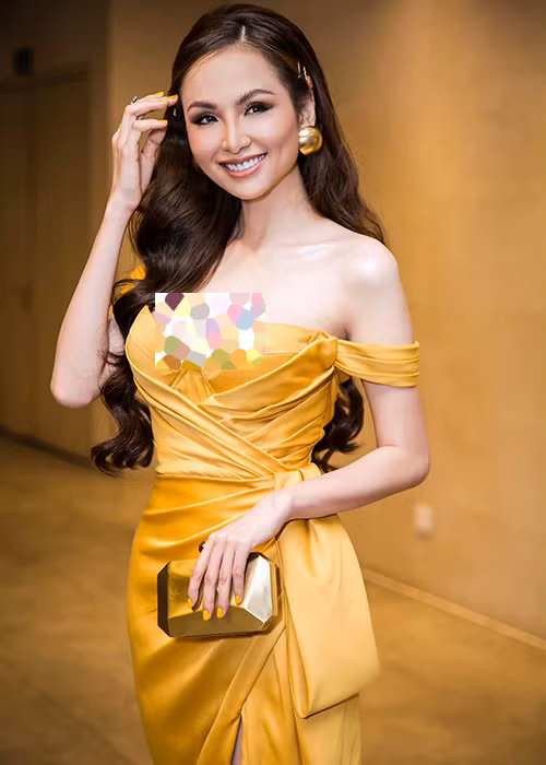 Trước lời mời gọi khiếm nhã này, Diễm Hương từ chối nhưng vẫn bị làm phiền khiến cô phải đáp trả mạnh mẽ.