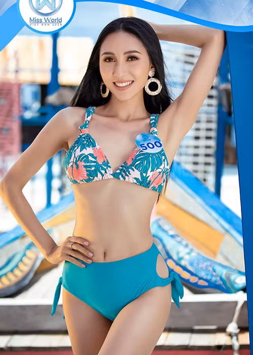 Nguyễn Thị Thu Hiền cũng lọt vào top 3 phần thi Top Model của cuộc thi Miss World Việt Nam 2019.