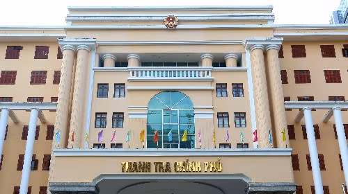 Kết luận của Thanh tra Chính phủ cho rằng, từ năm 1992 đến năm 2019, Hiệu trưởng Trường Đại học Y - Dược, Đại học Thái Nguyên thiếu trách nhiệm trong việc giải quyết các kiến nghị của ông Lợi về việc xin khôi phục hồ sơ gốc để xin việc làm và hưởng các chế độ trong khi nhiều tài liệu, hồ sơ là bản chính, bản gốc, sao y bản chính có giá trị pháp lý liên quan đến ông Lợi vẫn đang được lưu giữ tại Trường… 