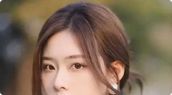 Phu nu co 4 not ruoi nay thi phu quy ca doi-Hinh-2