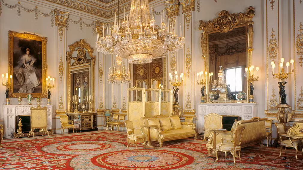3. Cung điện Buckingham ở London, Anh: Nơi ở của hoàng gia Anh, rộng 77.000m², có 775 phòng, bao gồm 19 phòng khách, 52 phòng ngủ và 78 phòng tắm. (Ảnh: Royal Collection Trust)