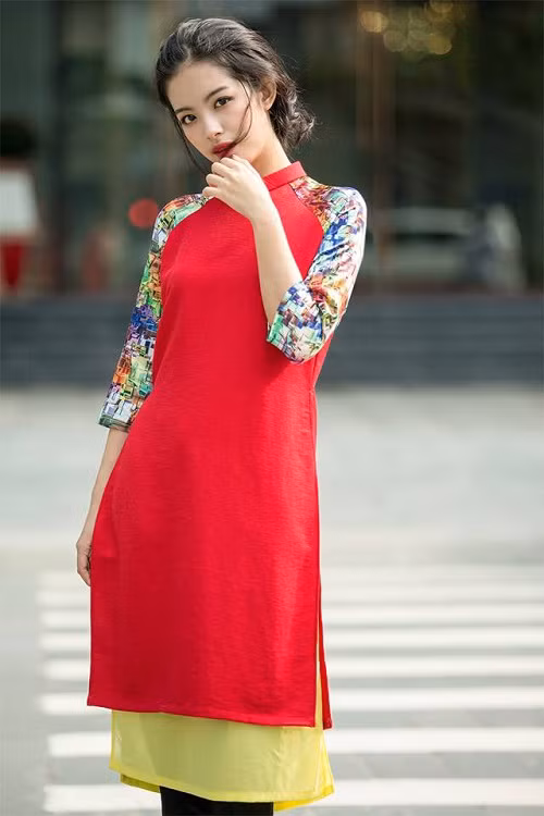 Mặc áo dài cách tân đi lễ chùa cũng là xu hướng của giới trẻ trong một vài năm trở lại đây. Nó không chỉ mang đến một vẻ ngoài đẹp mắt, hợp hoàn cảnh mà còn vô cùng ý nghĩa.