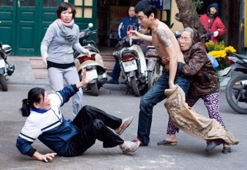 Cháu ngáo đá "chữa bệnh" chết bà ở TPHCM: Giải mã “sốc” Chau ngao da
