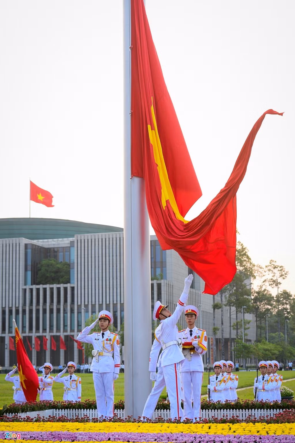 Le thuong co mung Quoc khanh o Lang Chu tich Ho Chi Minh-Hinh-5