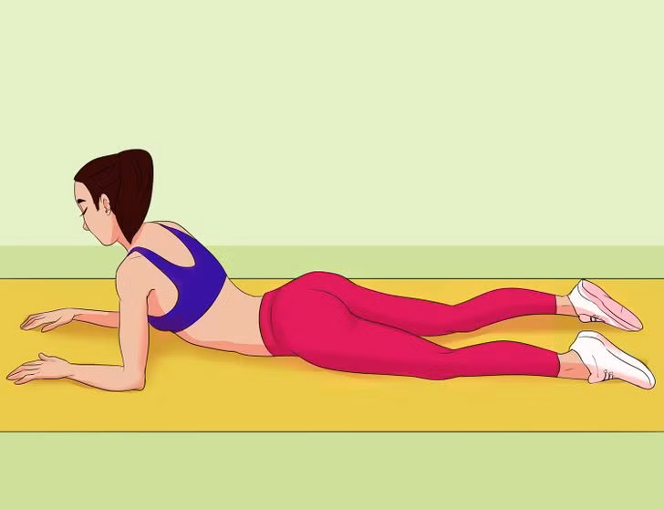 Tư thế nhân sư: Nằm sấp, duỗi thẳng hai chân, mũi chân úp xuống, hai khuỷu tay chống xuống thảm. Dùng lực cánh tay nâng người lên cao. Giữ tư thế trong 30 giây. Lặp lại động tác 10 lần.