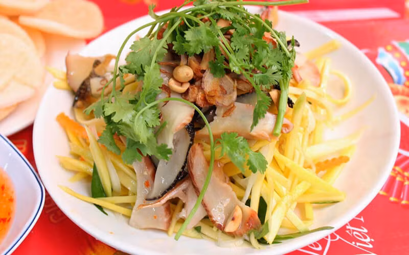 Nhung dac san ngon quen loi ve niu chan du khach o Phan Thiet-Hinh-10