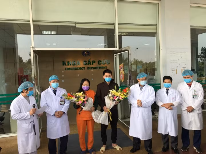 3 benh nhan chua khoi Covid-19 duoc ra vien hom nay la nhung ai?