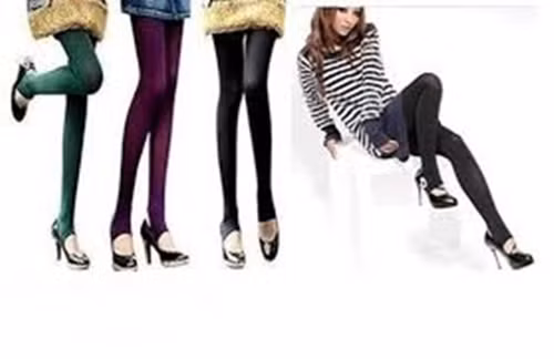 Các loại quần jeans hay quần tất ôm sát cơ thể sẽ tạo được sự lôi cuốn cho người mặc do khoe được những đường cong cơ thể. Tuy nhiên, theo một nghiên cứu khoa học tại Anh quốc, những người thường xuyên mặc ôm bó chặt rất dễ có nguy cơ mắc các bệnh về đường tiết niệu, xoắn tinh hoàn (buồng trứng), gây suy yếu chức năng bàng quang.