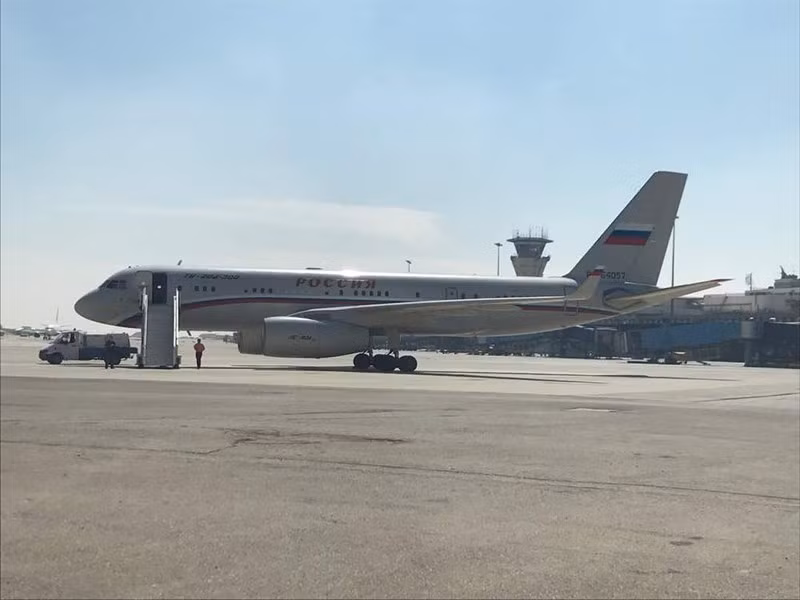 Hình ảnh Tu-204-300 đáp xuống sân bay Damascus được các nhà hoạt động Syria chia sẻ. Ảnh: Twitter