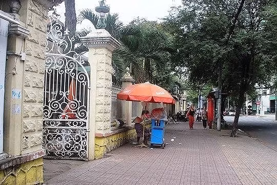 Can canh biet thu co 35 trieu do quay ton o Sai Gon-Hinh-2