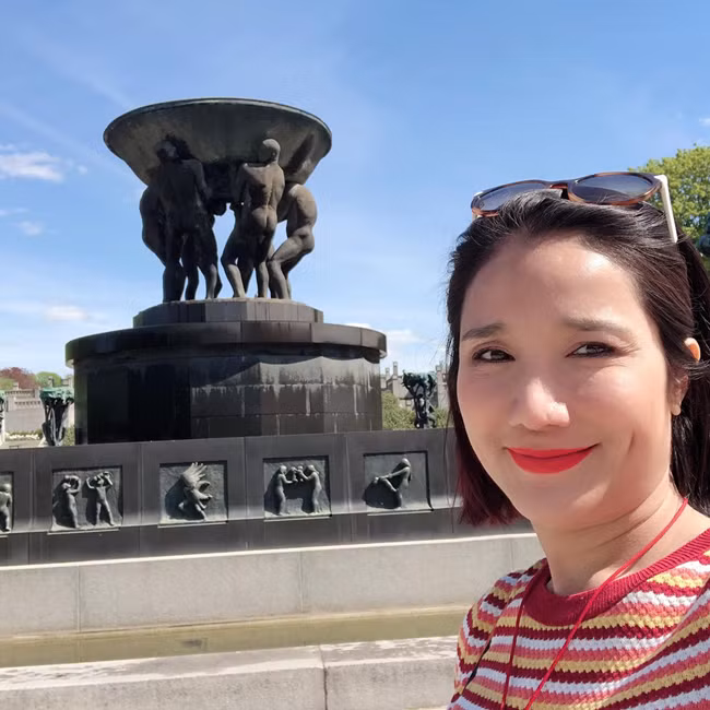 Sau hơn 20 năm, Cát Tường vẫn giữ được nét đẹp tự nhiên trên gương mặt. Cô gắn liền với vai trò MC trên nhiều chương trình truyền hình được yêu thích, tiêu biểu là "Bạn muốn hẹn hò". Gần đây, vị trí MC của Cát Tường trong show này bị thay thế bởi Nam Thư.