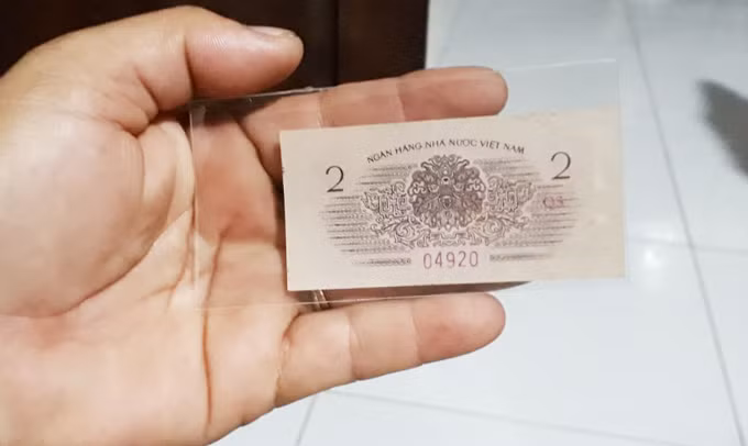 Anh Cường thích sưu tầm là vì tò mò muốn tìm hiểu ý nghĩa những họa tiết, hoa văn in trên những tờ tiền