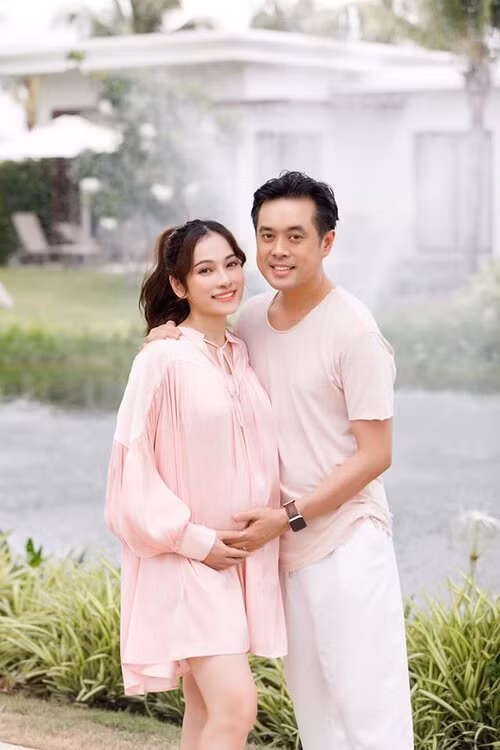 Duong Khac Linh xung danh ong chong me vo so 1 showbiz-Hinh-4
