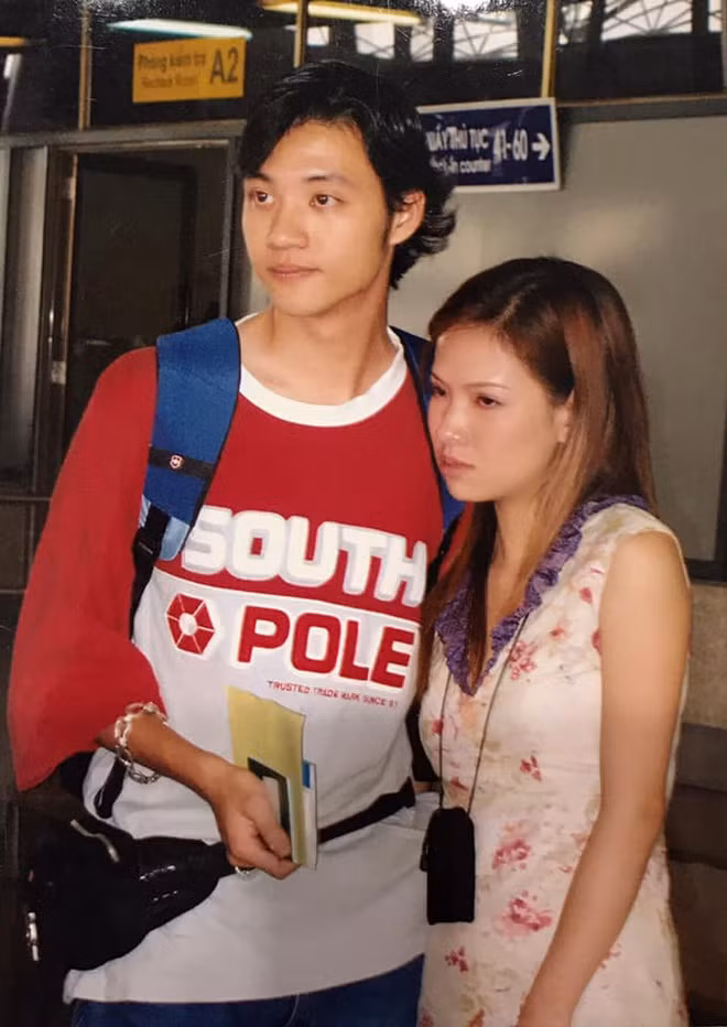 Gắn bó với nhau từ tuổi thanh xuân, Khải Anh đã quen với việc tiếp xúc với gia đình Đan Lê và ngược lại.