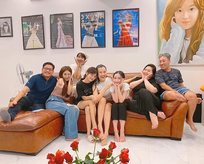 MC Hoang Oanh sinh con trai dau long cho ong xa nguoi My